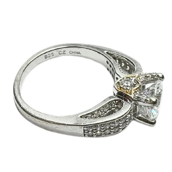 SS Verragio Cushion Cut CZ 2 Toned Ring - Picture 2 of 3